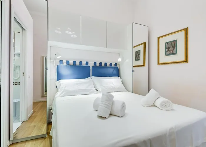 Trevi Fountain Apartment