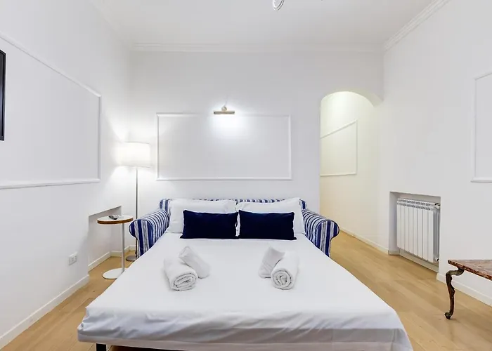 Trevi Fountain Apartment *