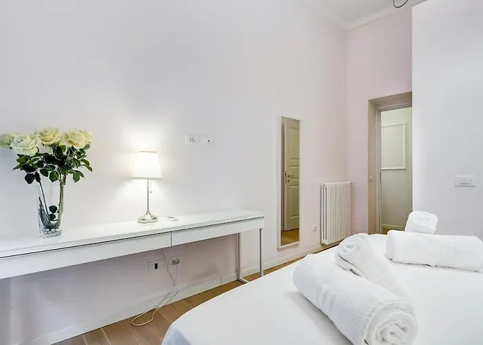 Apartment Trevi Fountain
